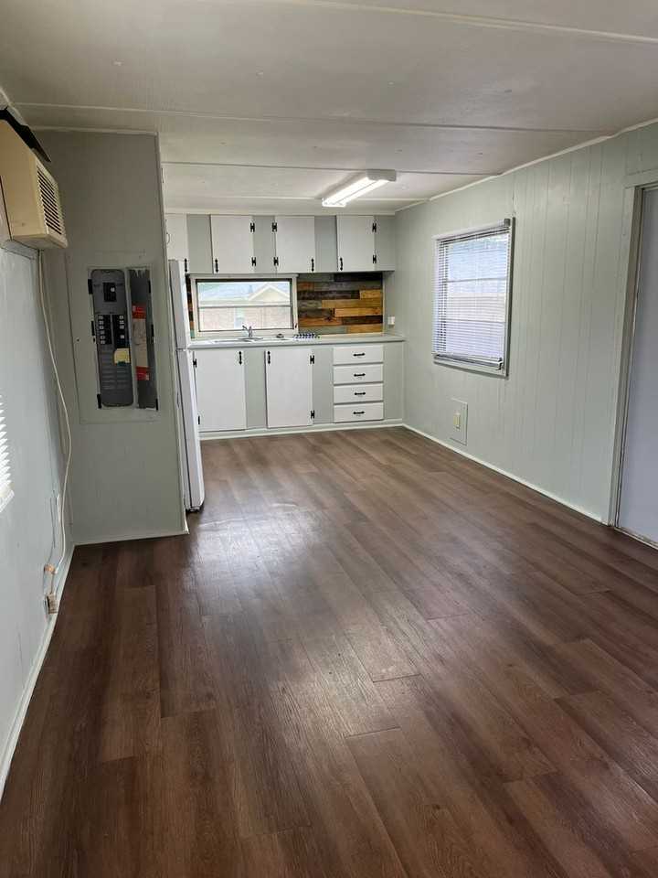 3507 Driftwood Point Rd - Photo 5 of 9