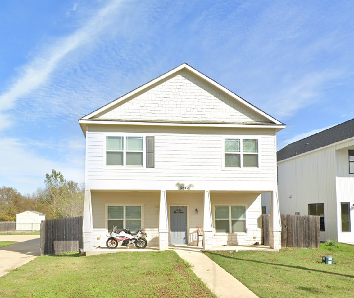 3512 S 4th St - Photo 2 of 12