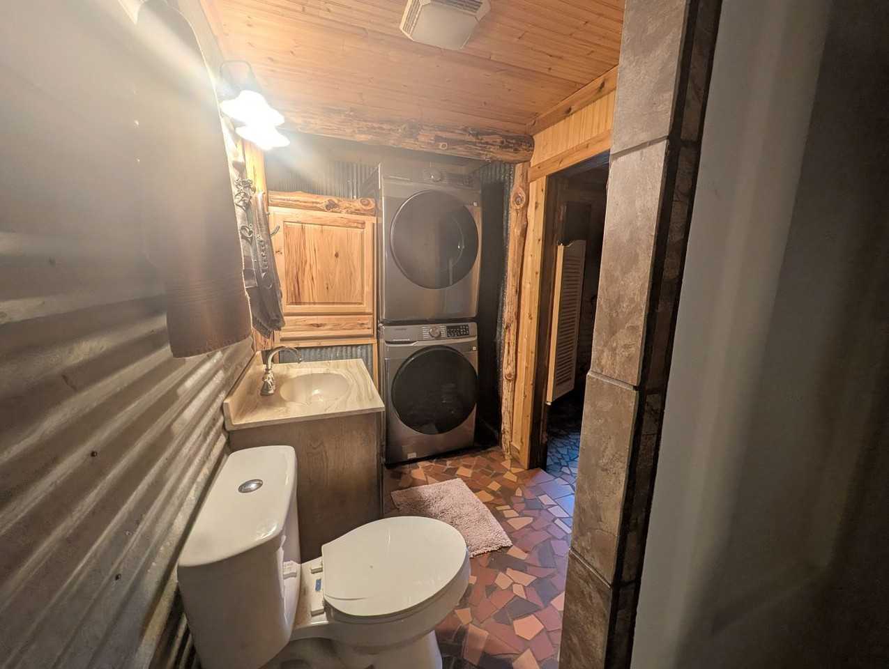 6400 Gibson Ln - Photo 6 of 15