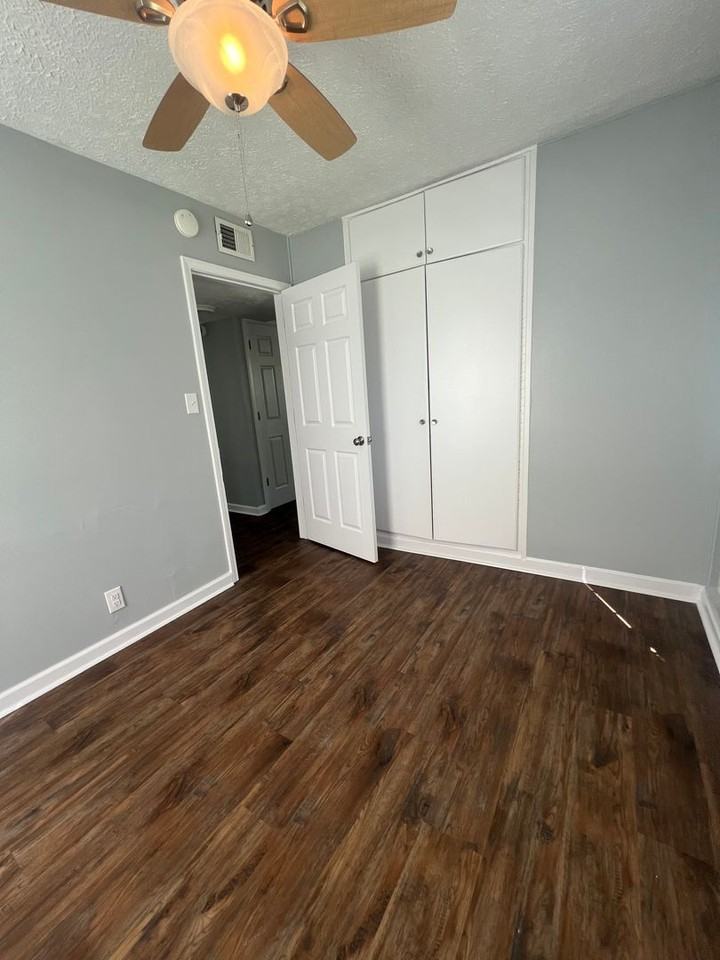 1731 Sonne Ave - Photo 6 of 18
