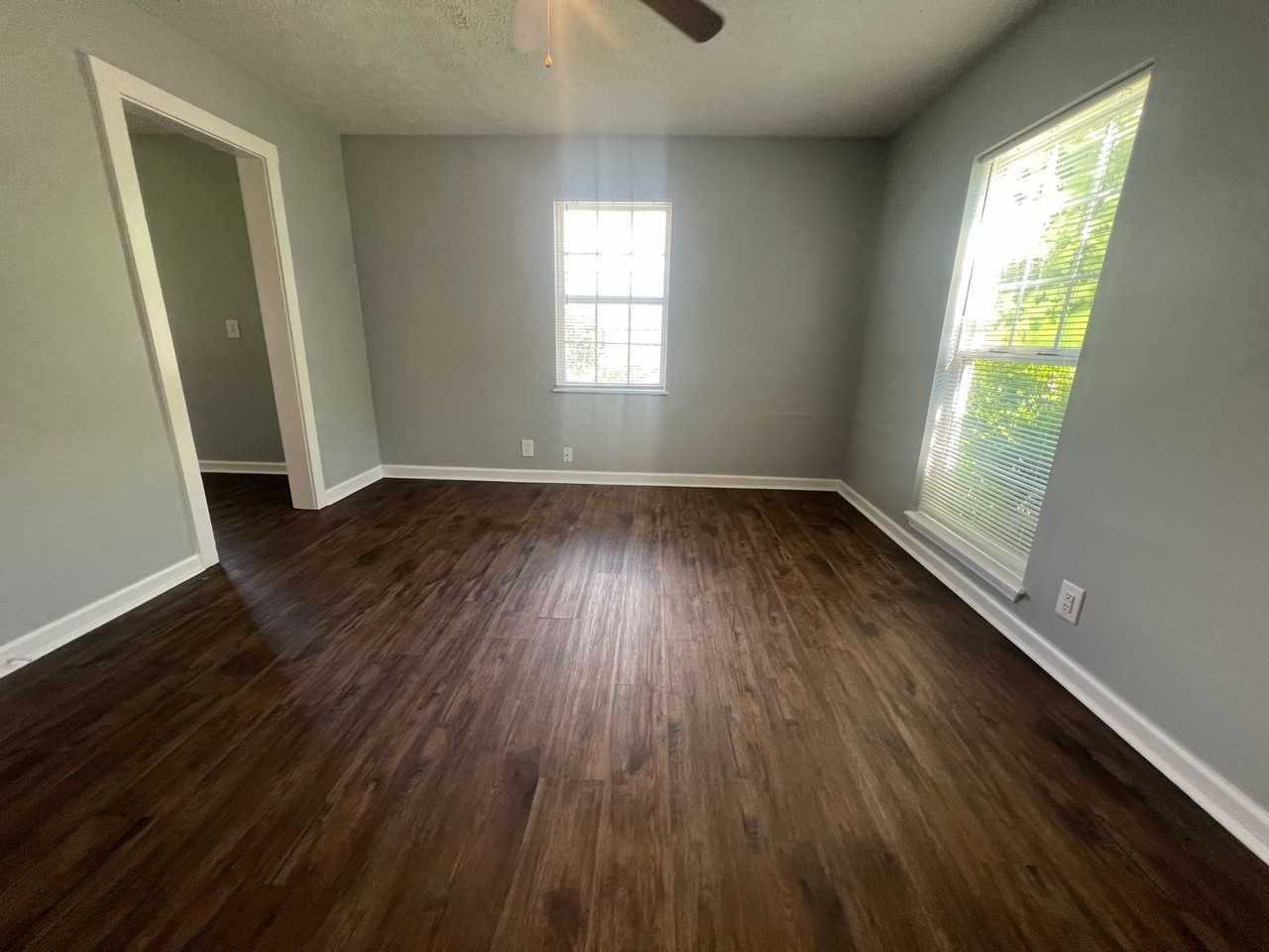 1731 Sonne Ave - Photo 7 of 18