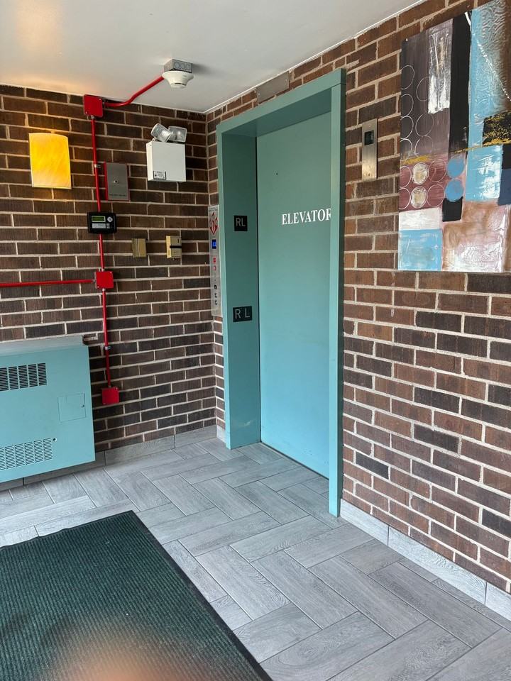 Coventry Apartments - Photo 4 of 6