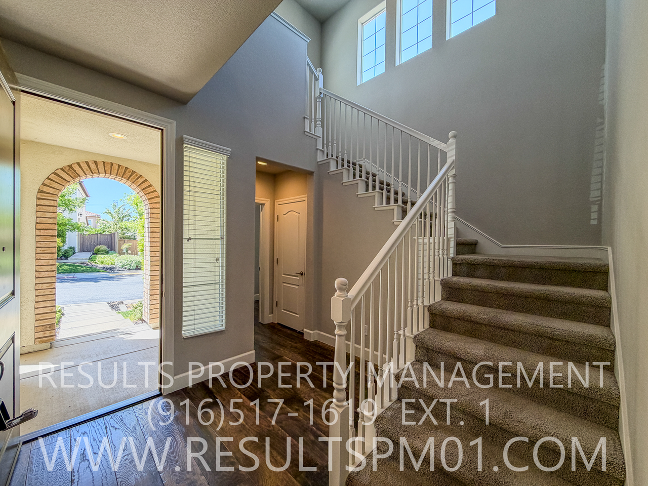 5043 Verona Dr - Photo 5 of 42