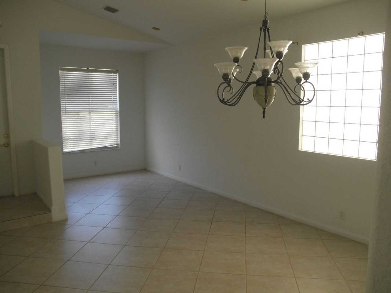 4311 N Magnolia Cir - Photo 6 of 23