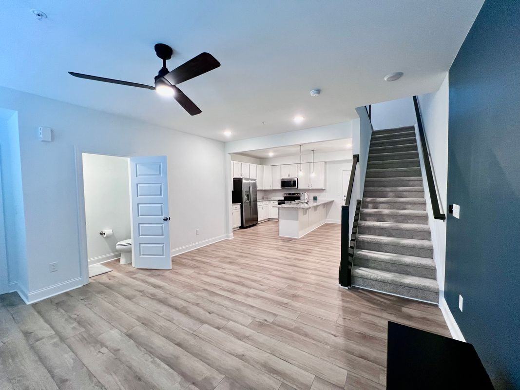 406 Gaston Park Ln ##100 - Photo 5 of 19