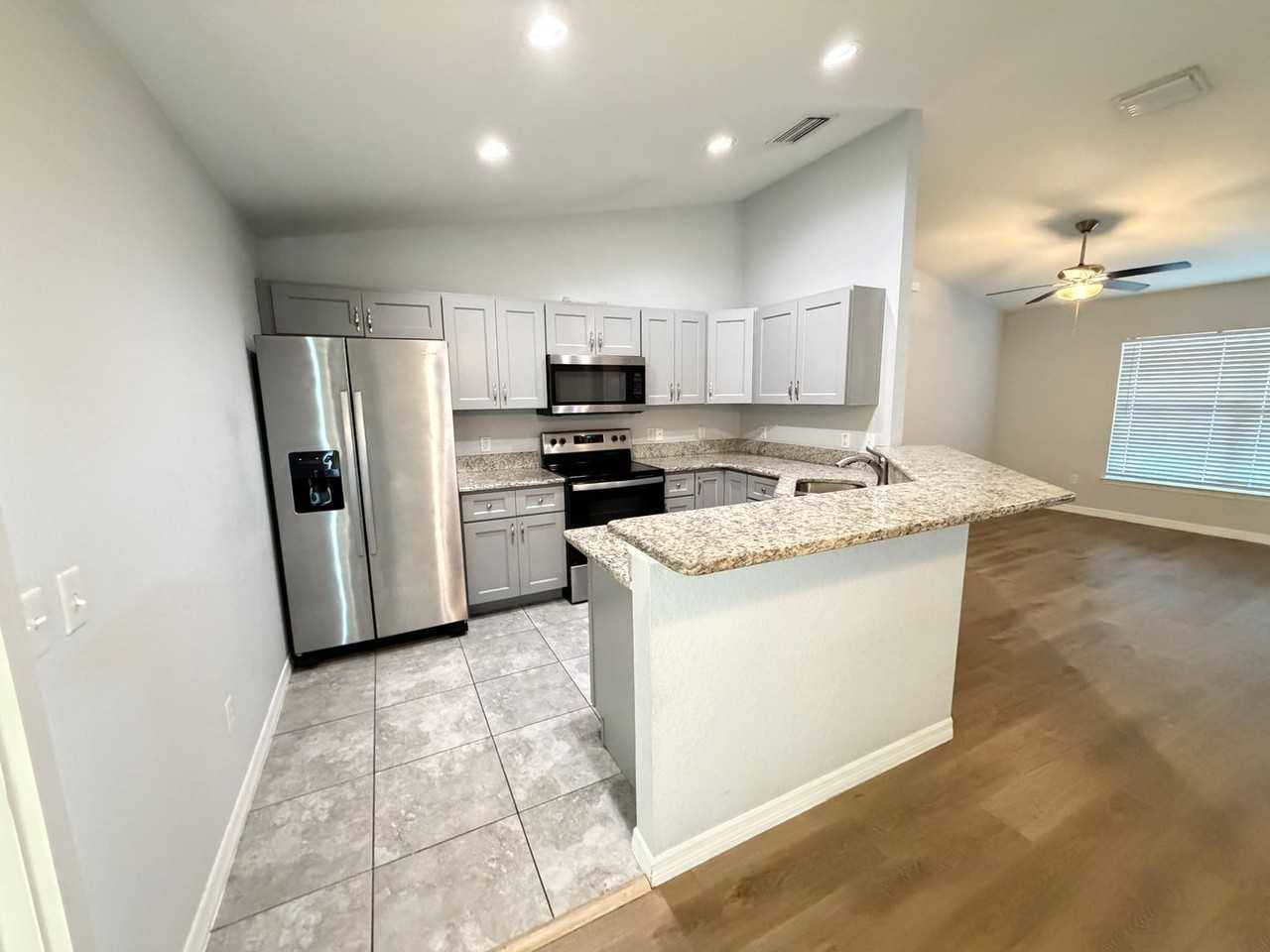 9432 Se 152nd Pl - Photo 7 of 21