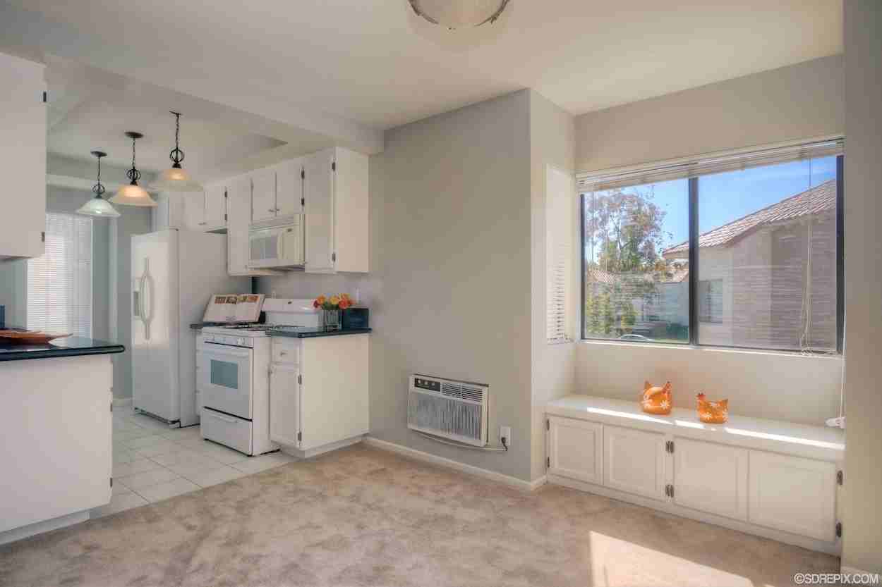 8460 Capricorn Way #62 - Photo 5 of 15