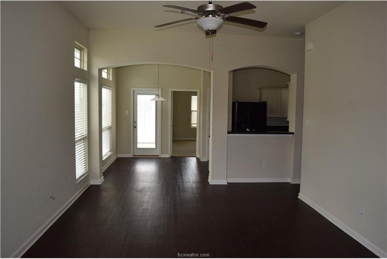 15429 Baker Meadow Loop - Photo 3 of 46