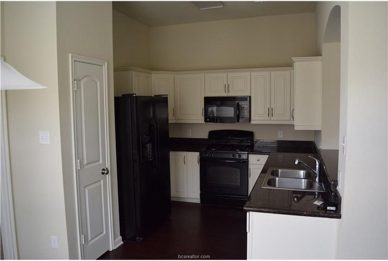 15429 Baker Meadow Loop - Photo 7 of 46