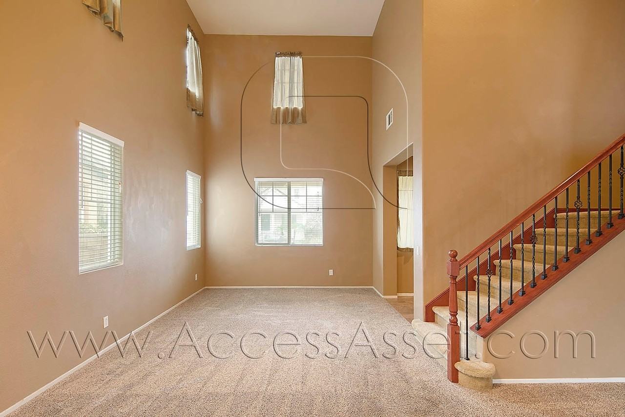 28384 Ware St - Photo 3 of 30