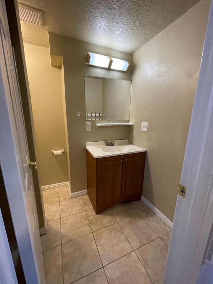 13060 S 1765 W - Photo 6 of 8