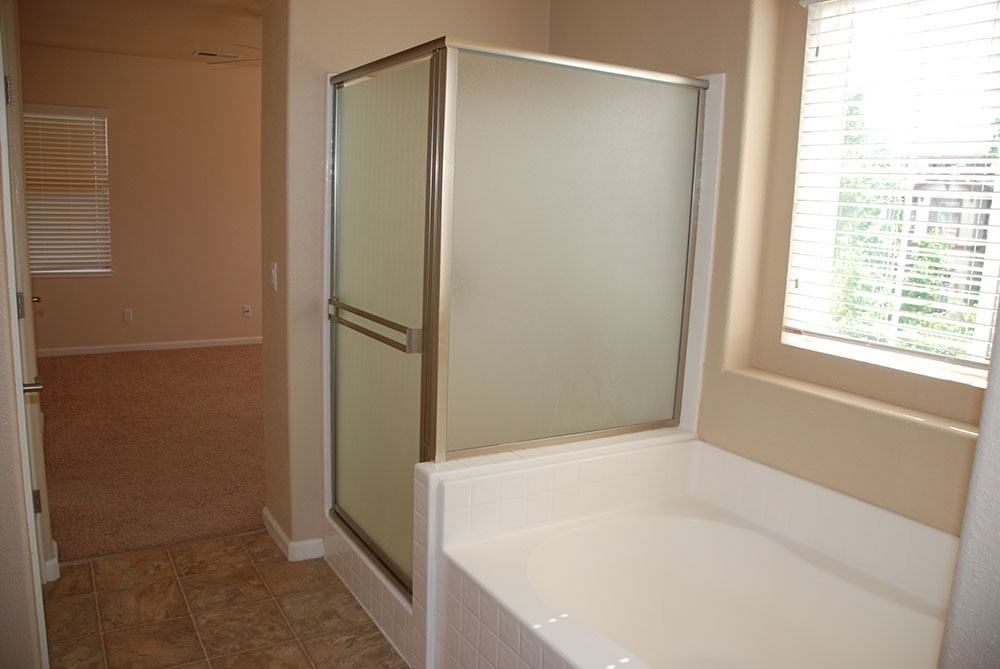 1448 Mount Grant Dr - Photo 6 of 12