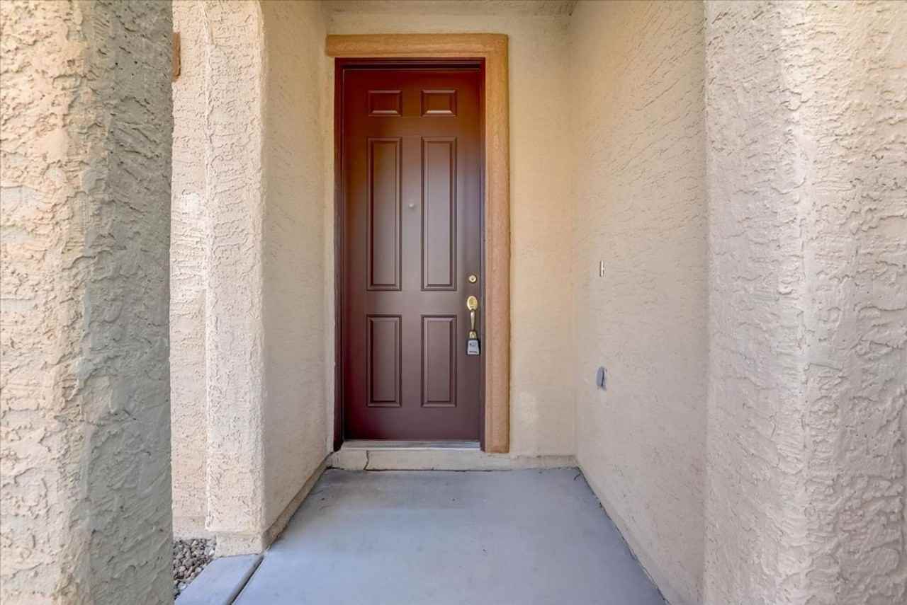10948 Positano St - Photo 3 of 25