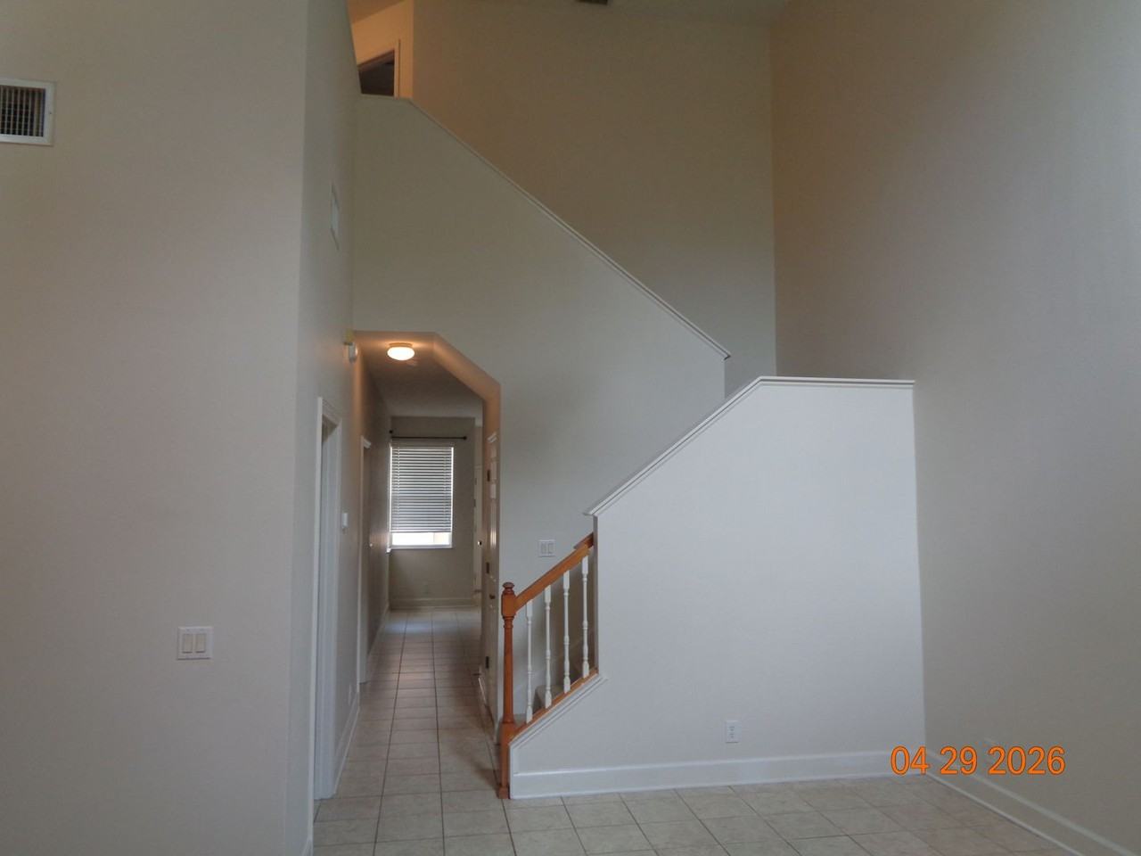 210 Woodhouse Ln - Photo 6 of 30