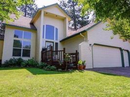 featured image of 795 Ne Majesty Ln