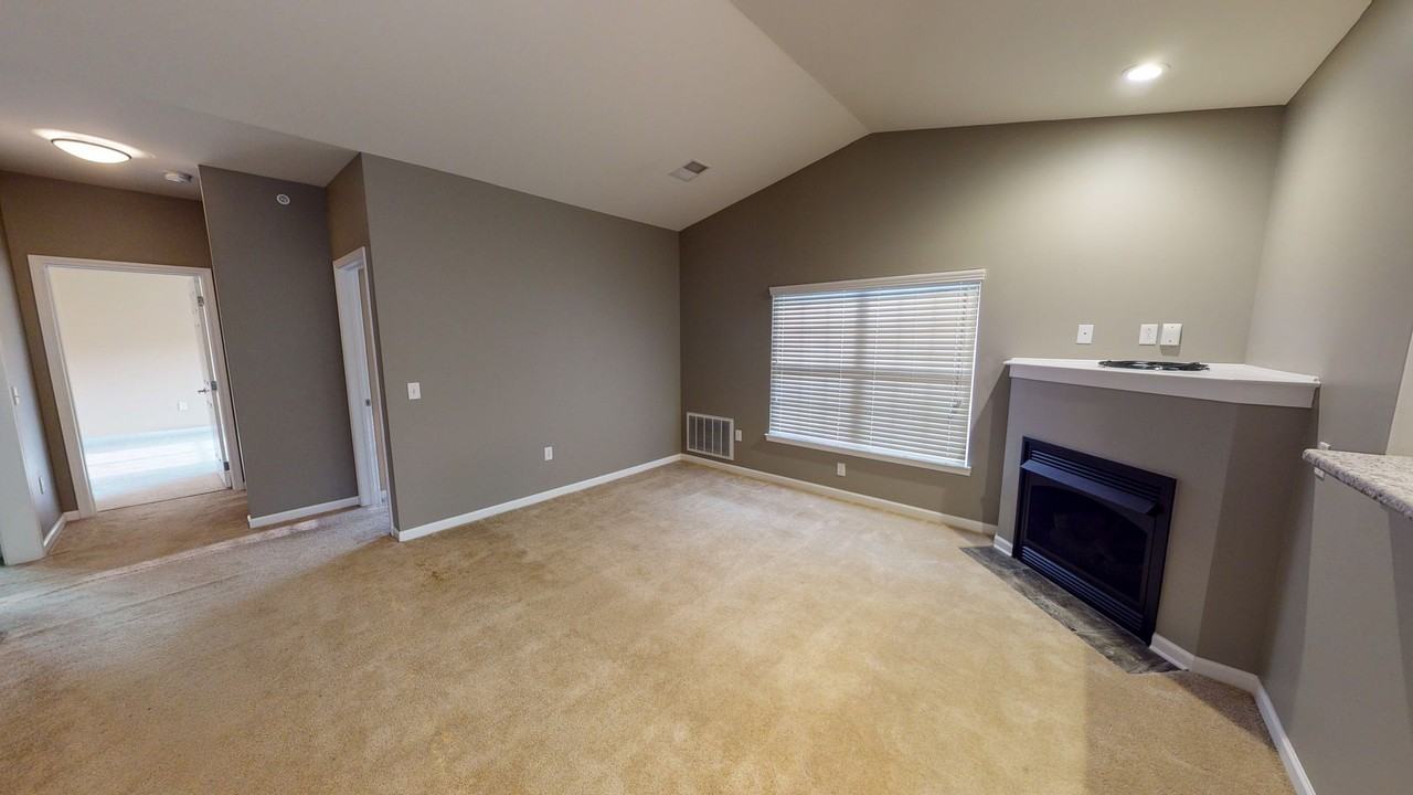 517 Stockton Rdg - Photo 6 of 33