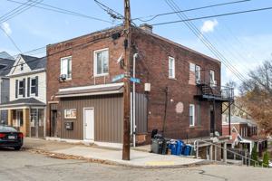 featured image of 669 Montclair St