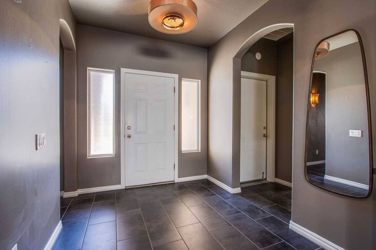10808 Hollow Creek Ln - Photo 2 of 48
