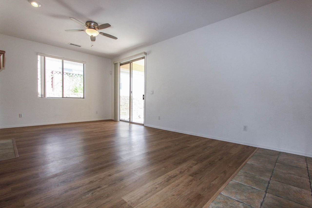7104 E Encampment Dr - Photo 6 of 17