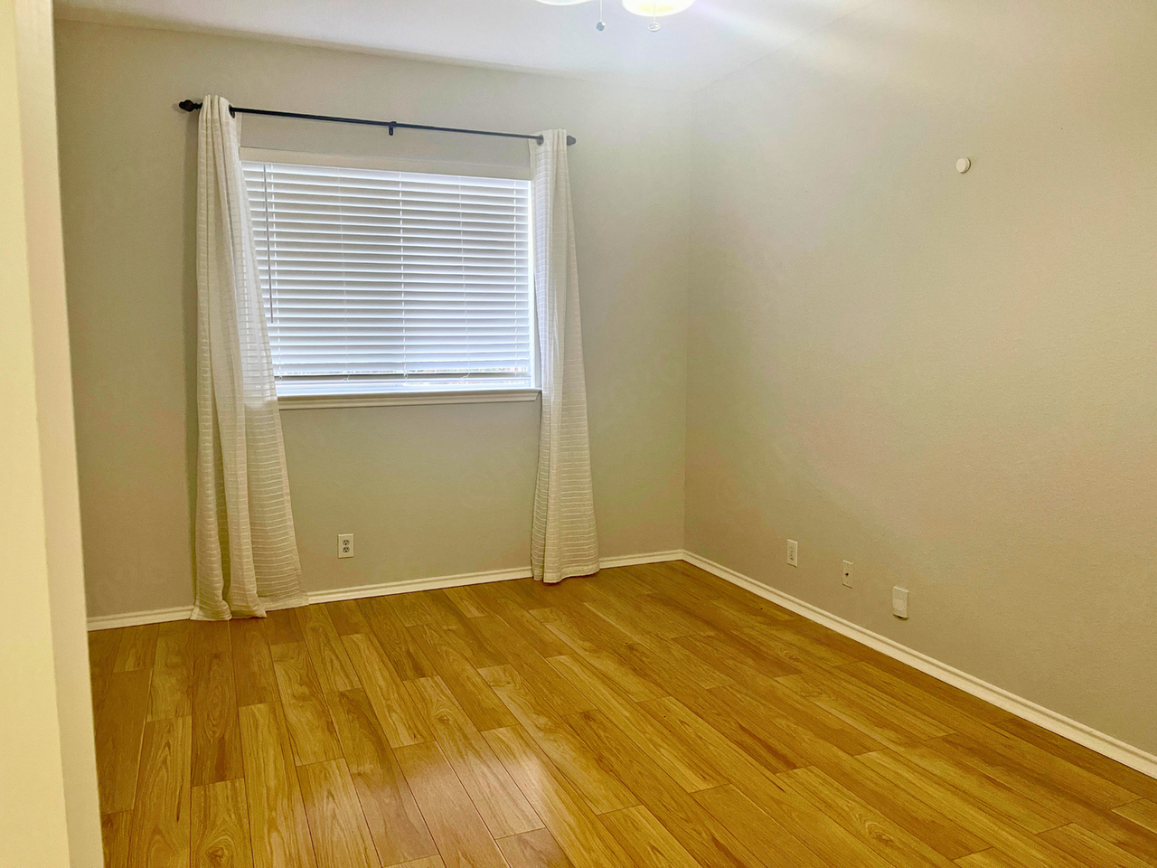 324 Willow Loop - Photo 5 of 18