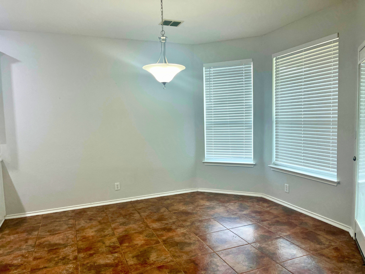 324 Willow Loop - Photo 7 of 18