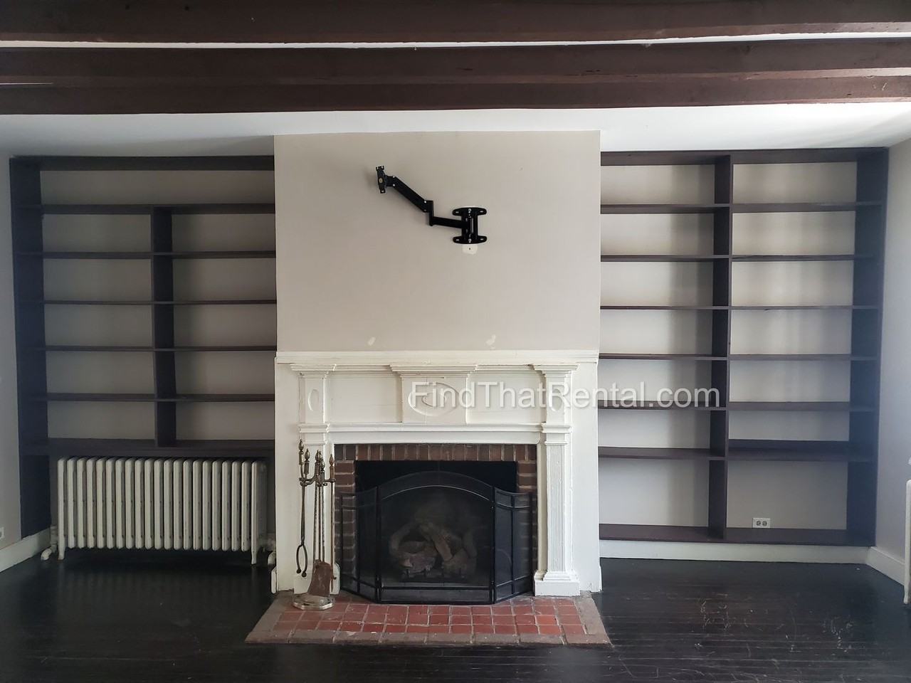 117 W Pomfret St - Photo 3 of 27