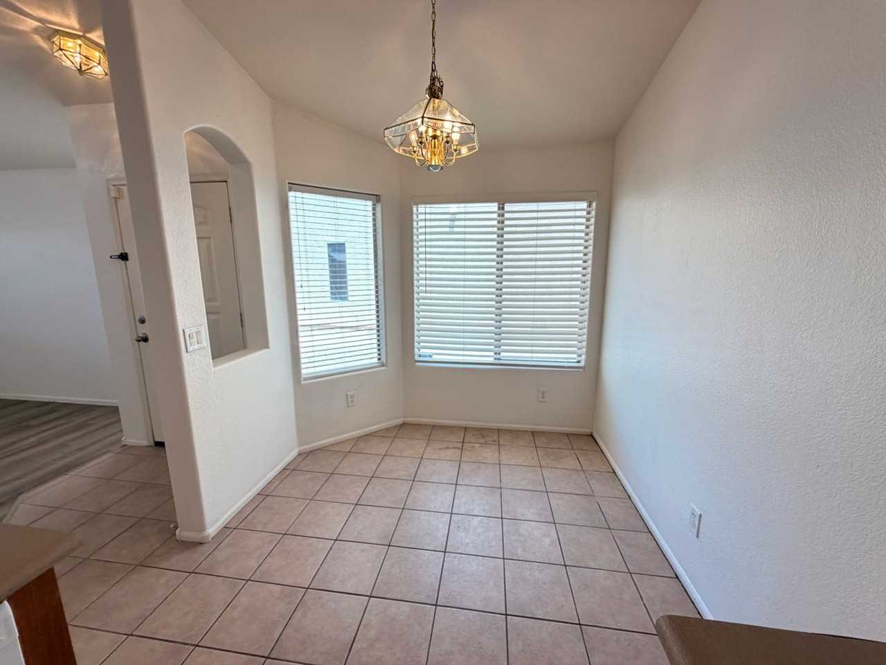 602 N 166th Ln - Photo 5 of 22