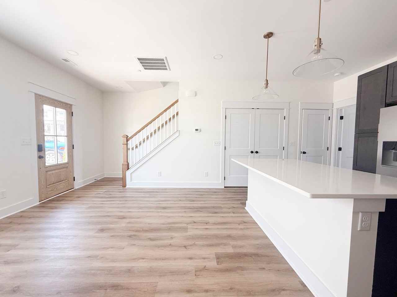 1348 Meridian St - Photo 4 of 32