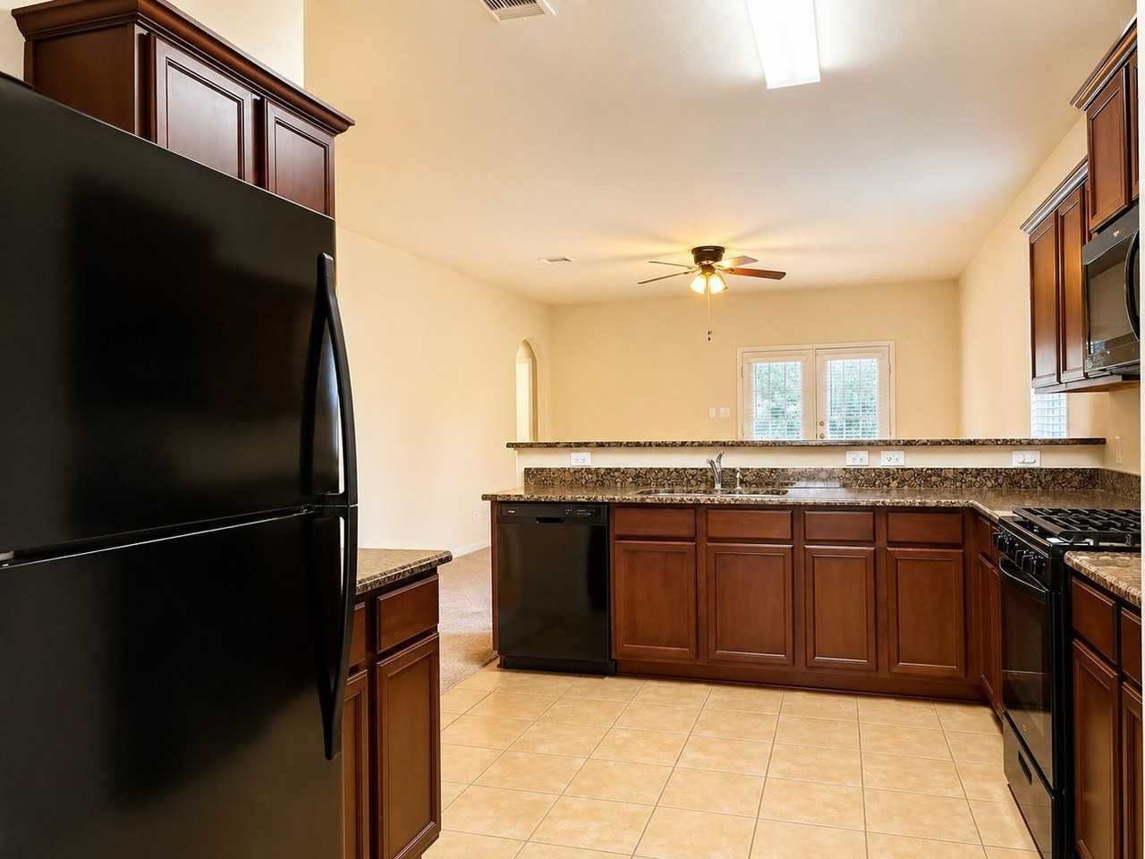 7599 Fettle Ln - Photo 4 of 17