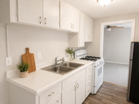 906-912 1/2 S Noland Road - Photo 1 of 1