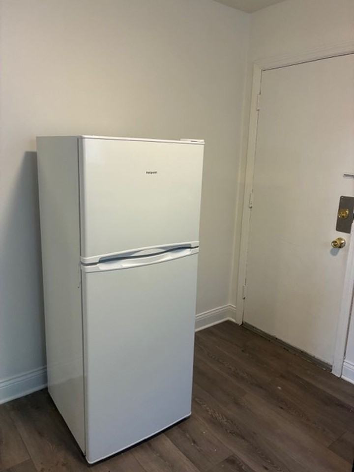 2336 Delaware St - Photo 6 of 11