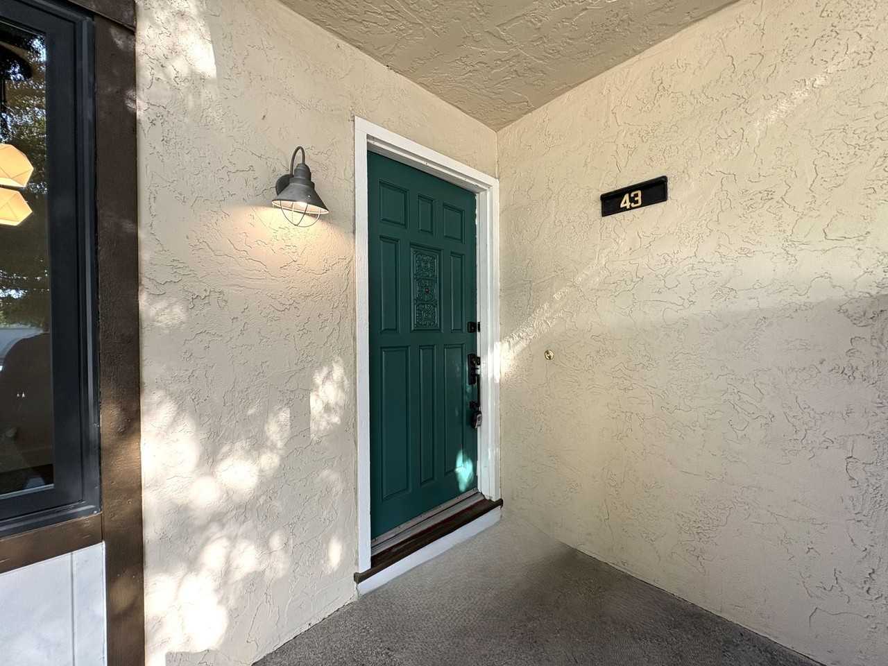 43 43 Starlite Court - Photo 2 of 21
