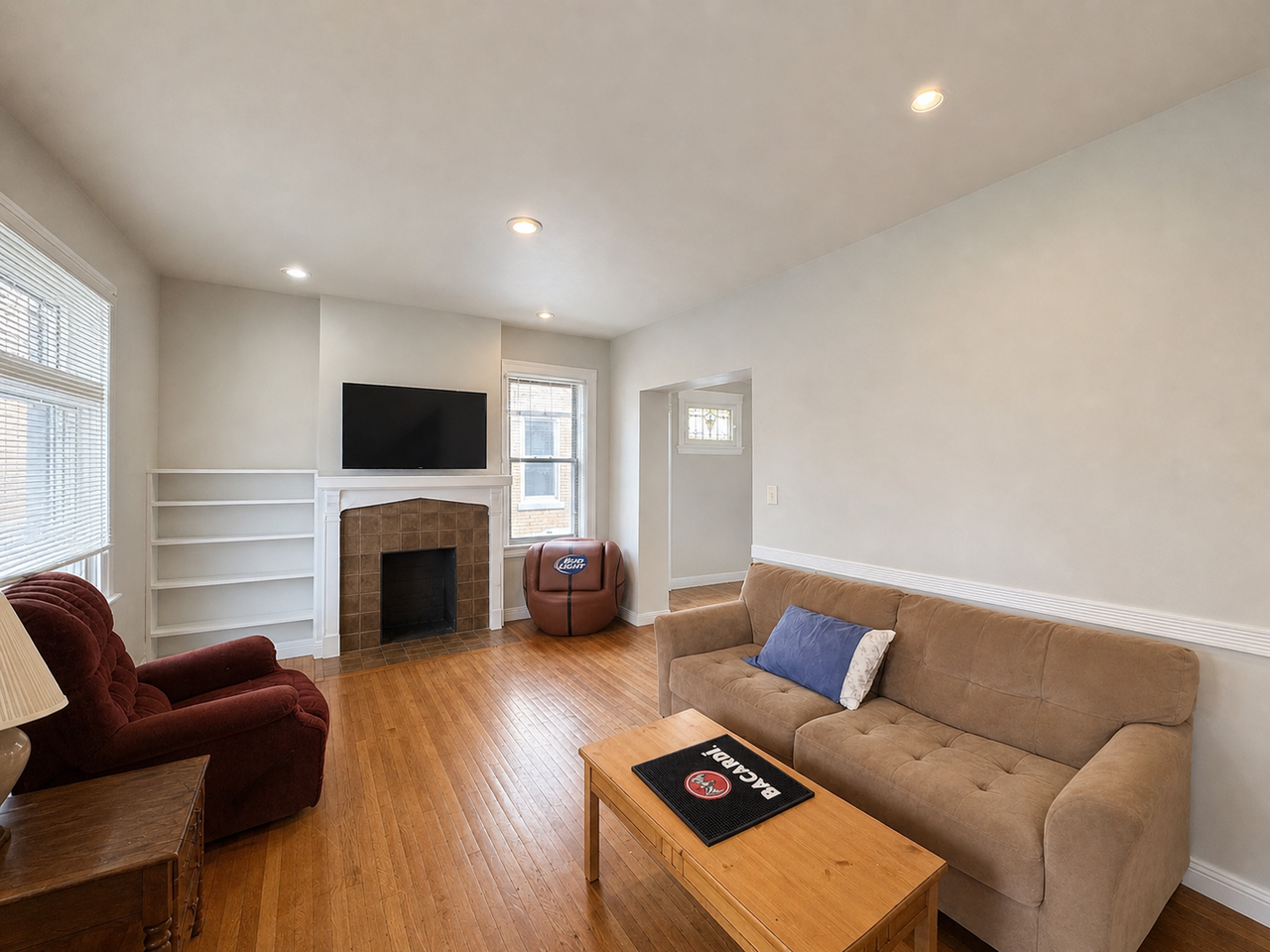 517 Fortune Ave - Photo 3 of 33