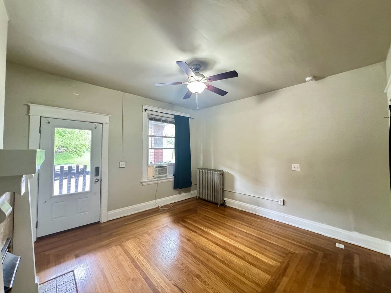 265 W McMillan - Photo 3 of 41