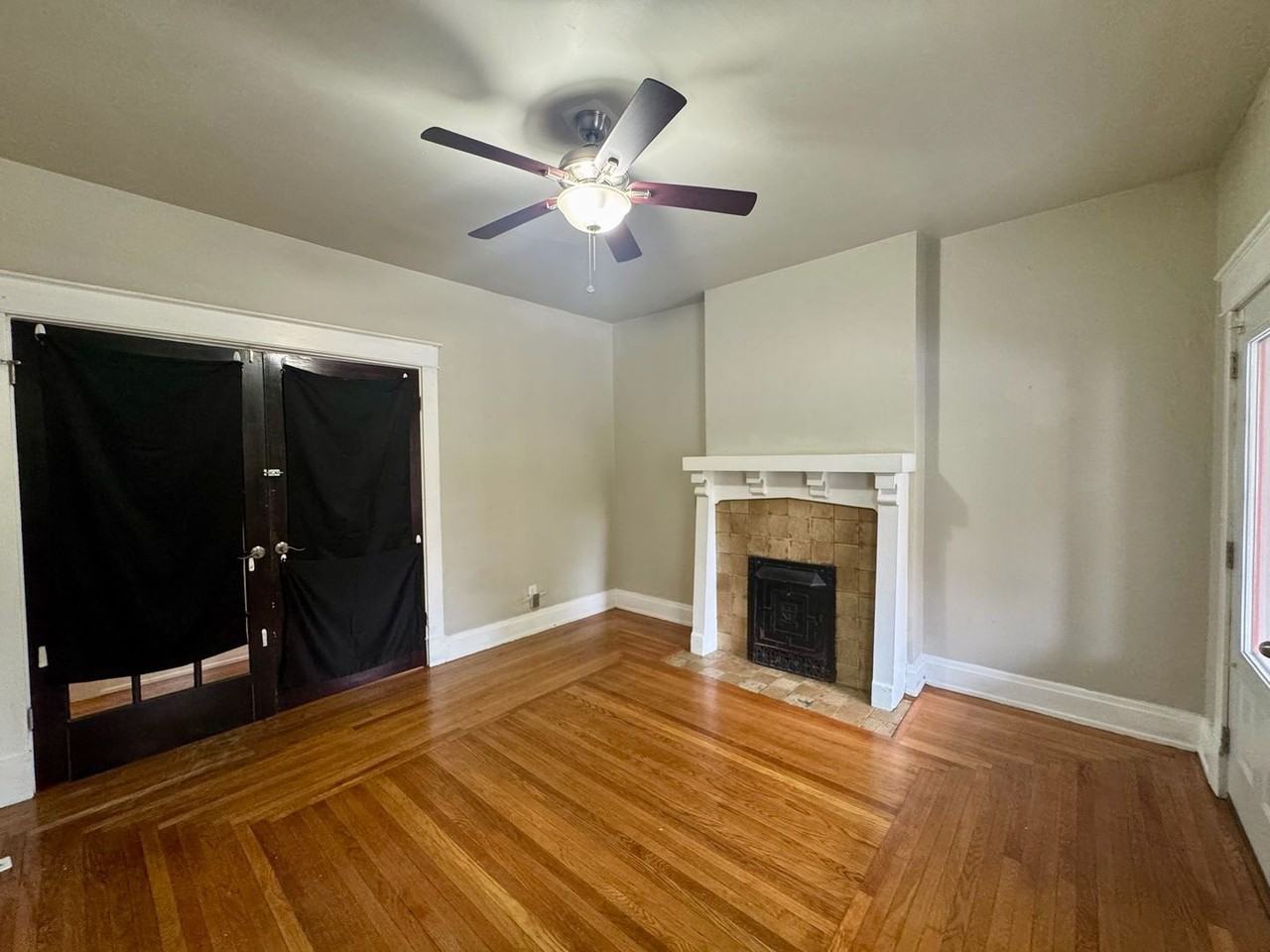 265 W McMillan - Photo 5 of 41