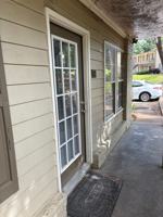 featured image of 901 Park Ln