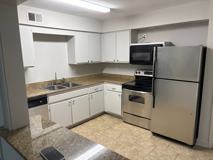 904 Park Ln - Photo 1 of 1