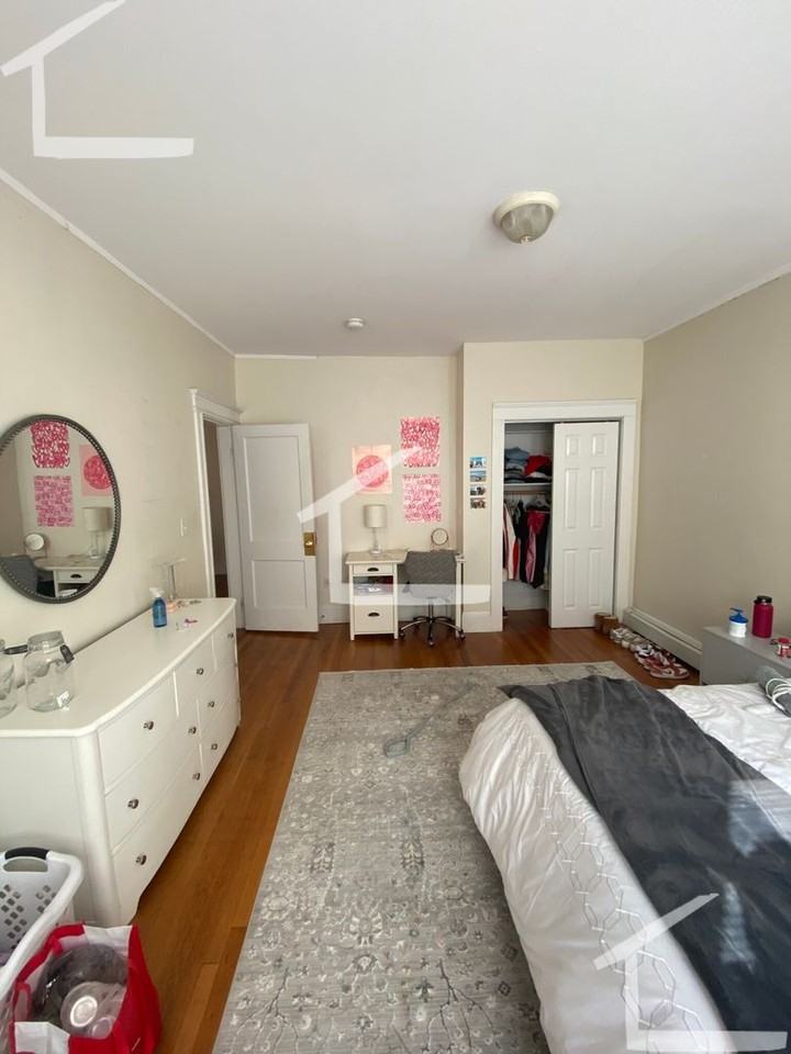 49 Orkney Rd - Photo 6 of 16