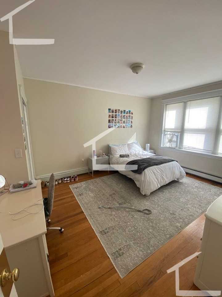 49 Orkney Rd - Photo 7 of 16