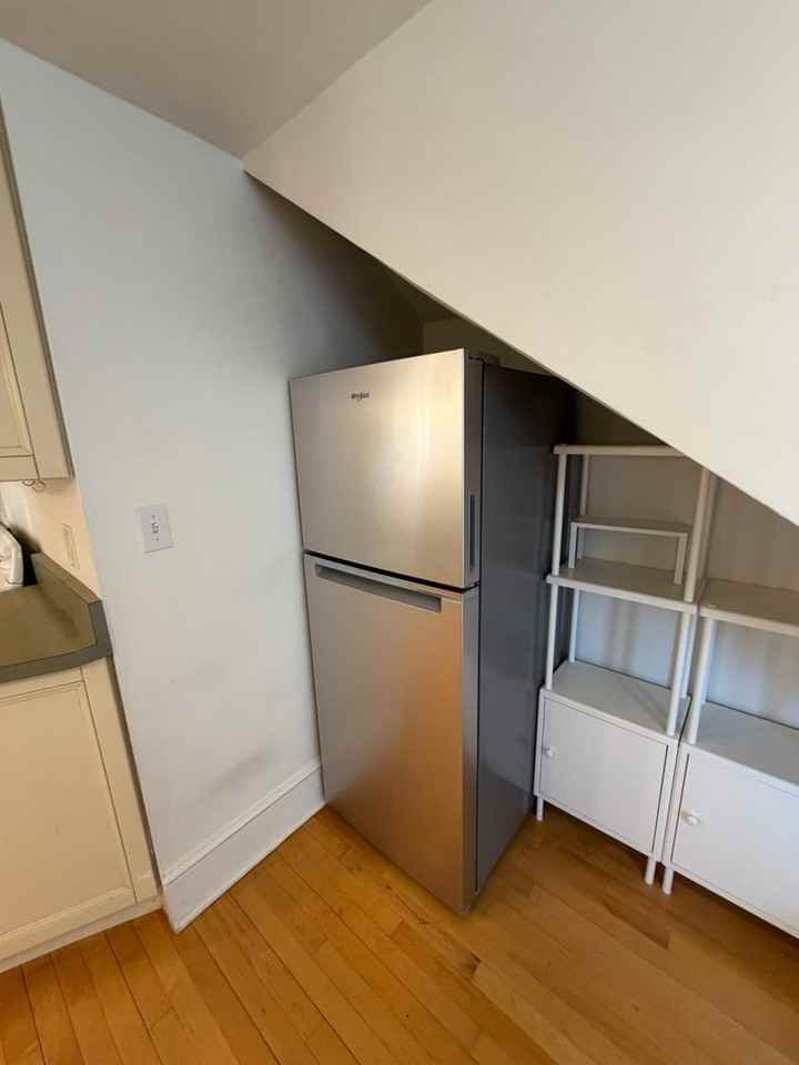 484 S Union St - Photo 6 of 17