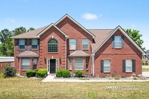 featured image of 1439 Alice Ave
