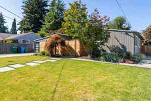 featured image of 1252 N 172nd St