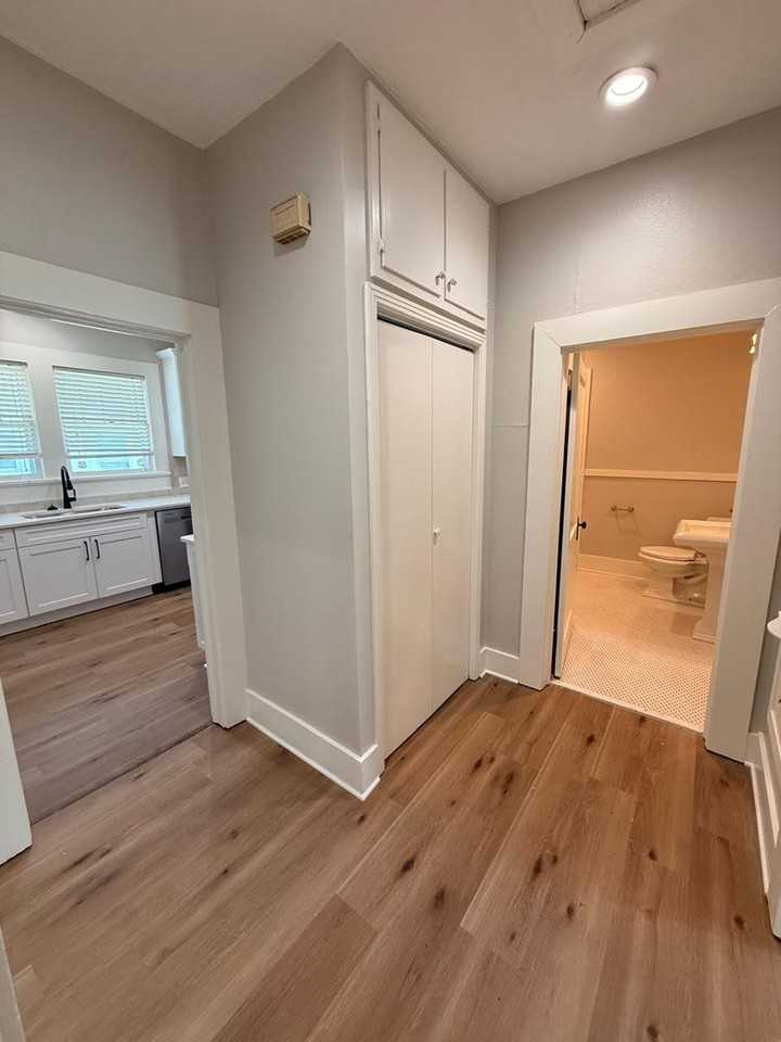 1109 2nd Ave N - Photo 4 of 14