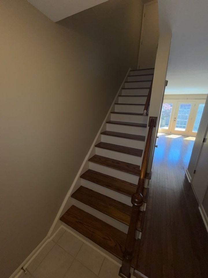 102 Hampton Dr - Photo 6 of 10