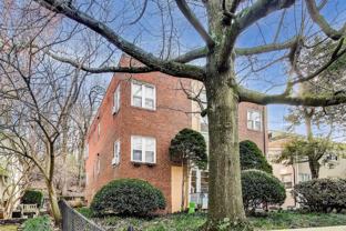7523 Maple Ave - Photo 1 of 1