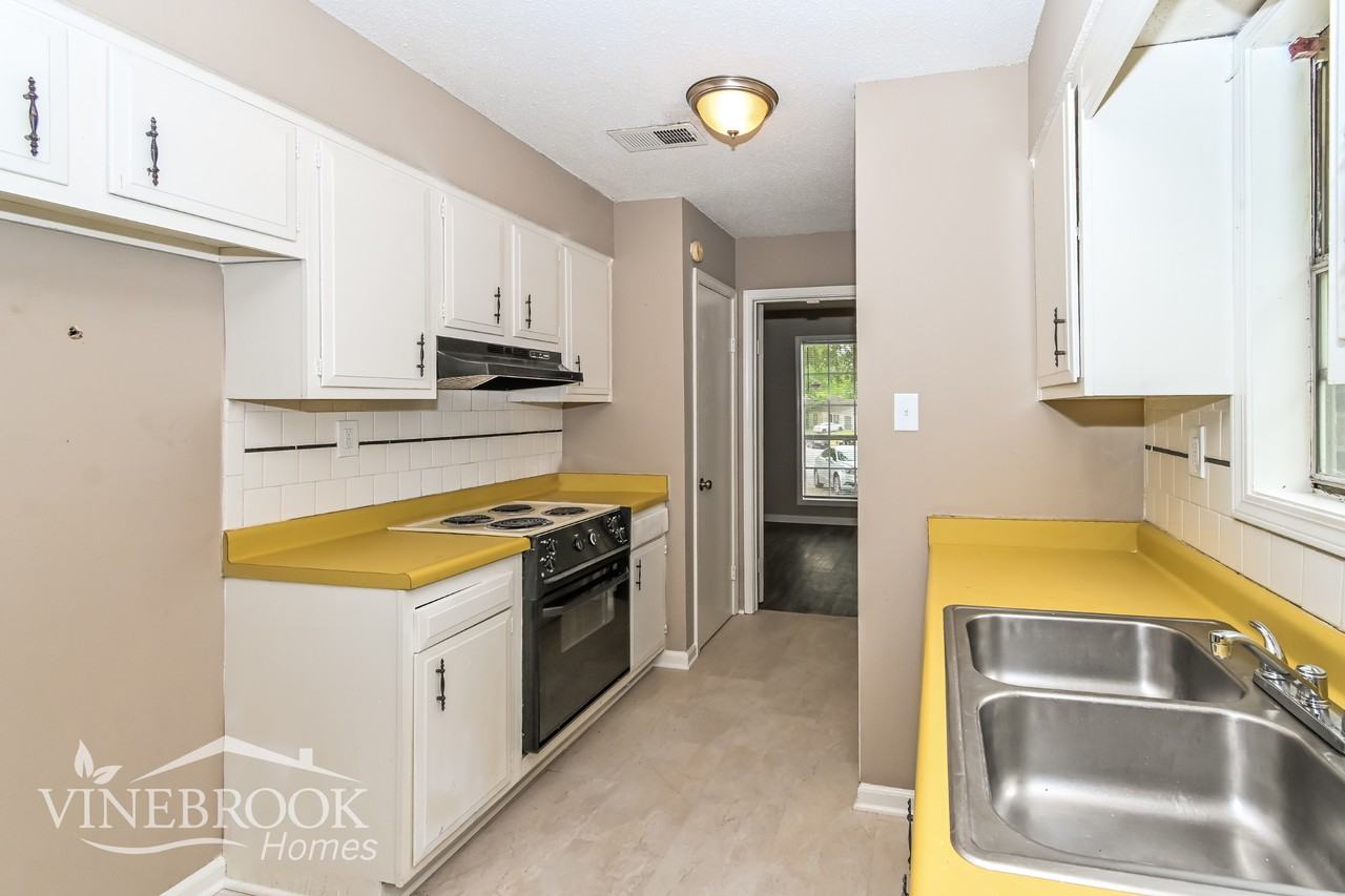 4958 Scenicwood Cv - Photo 6 of 15