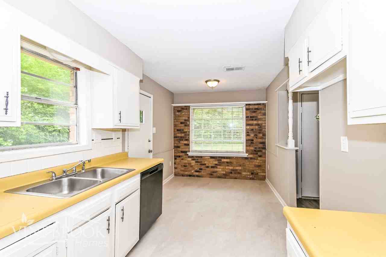 4958 Scenicwood Cv - Photo 7 of 15