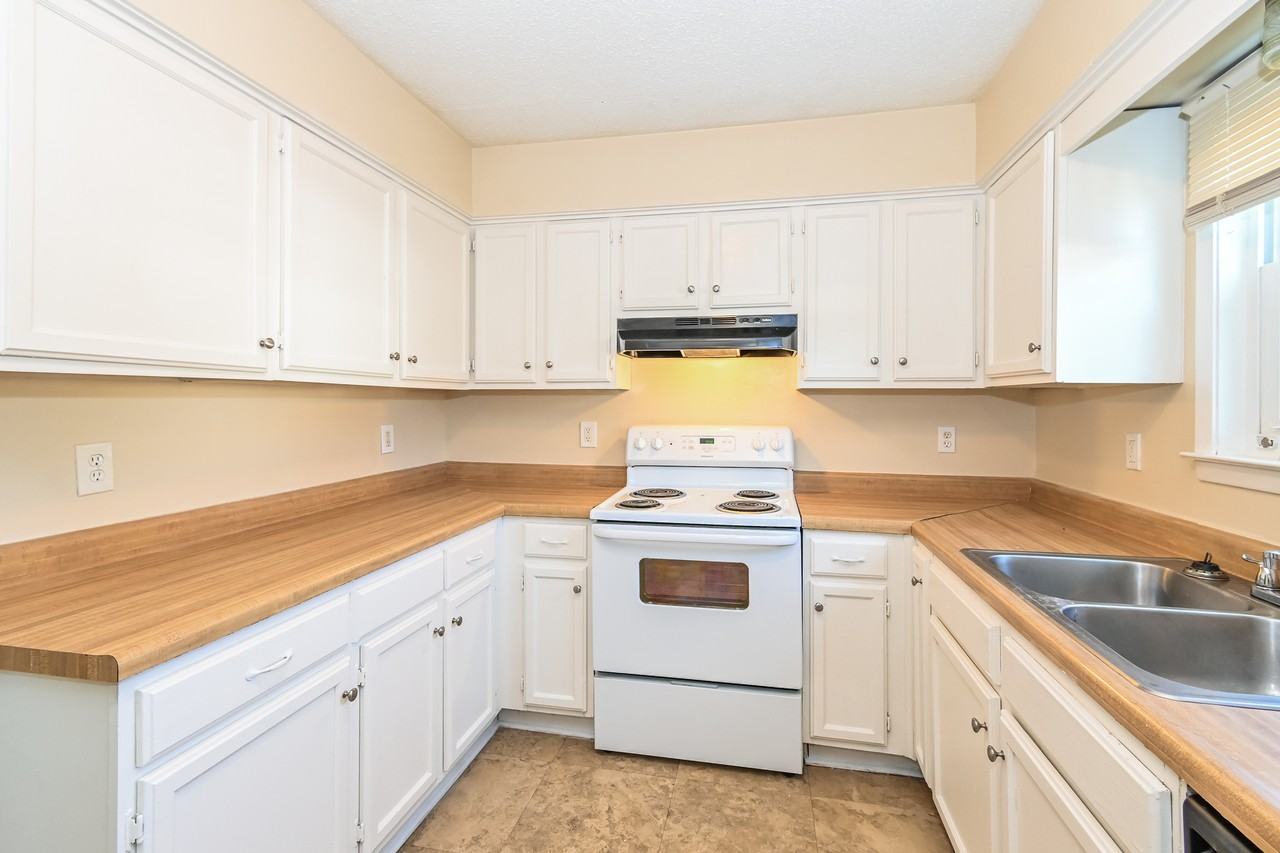 3806 Innsbrook Dr - Photo 7 of 15