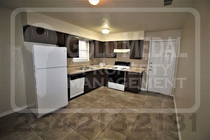 4707 Westcliff Rd #A1 - Photo 6 of 21