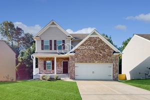 featured image of 215 Scotland Dr